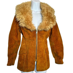 Sears Vintage Suede Fur Coat: A Timeless Piece for the Classic Fashionis…